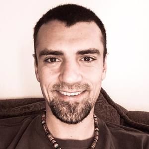 Meet your Posher, Derek